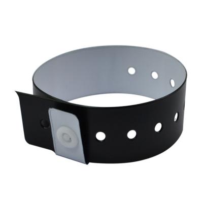 13.56MHz Ntag213 RFID PVC Wristband For Events